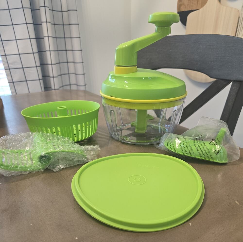 TUPPERWARE Quick Chef Pro System Green Manual FOOD PROCESSOR Chopper